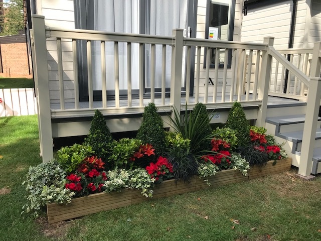 Planting along front of Atlas Mobile Home