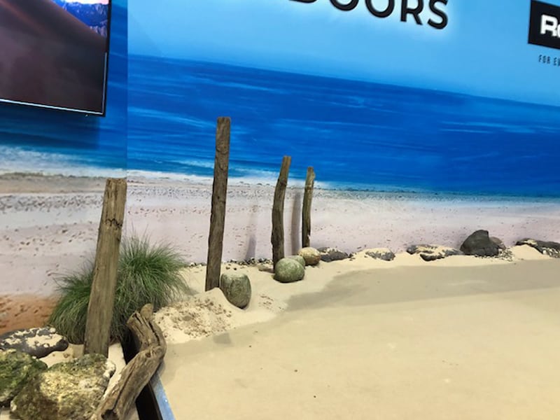 Beach blended into wall Graphics